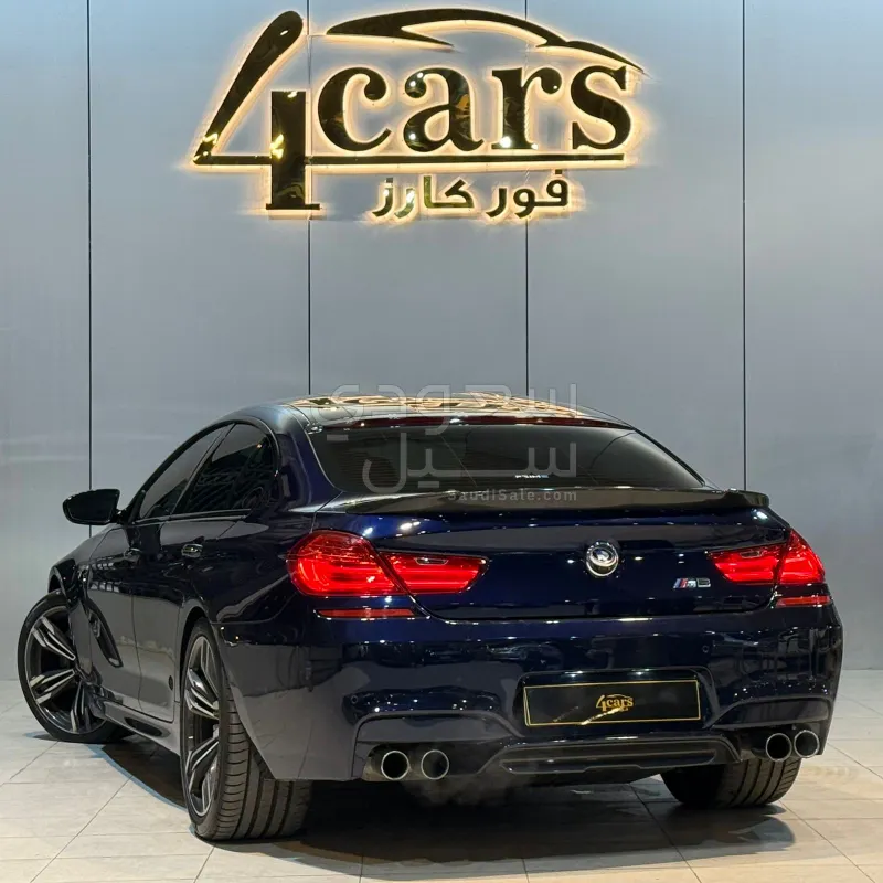 2016 بي ام دبليو الفئة ام إم 6 كومبيتيشن باكج