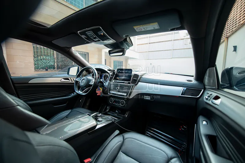 2016 مرسيدس - بنز جي إل إي 43 أي إم جي