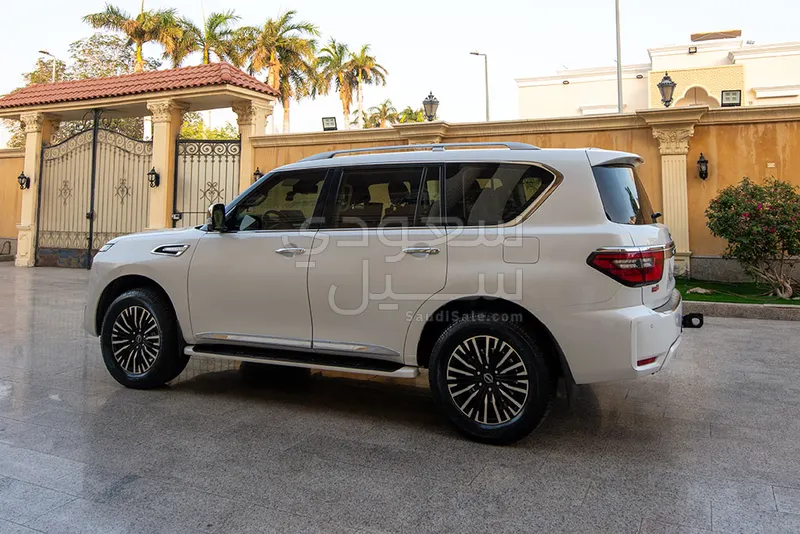 2023 نيسان باترول بلاتينيوم