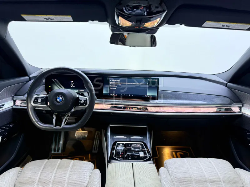 2023 بي ام دبليو الفئة السابعة 740أي