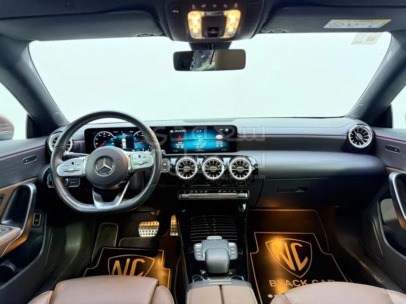 2022 مرسيدس - بنز سي إل أي 200