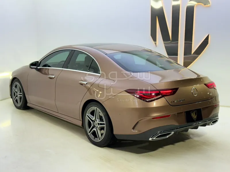 2022 مرسيدس - بنز سي إل أي 200