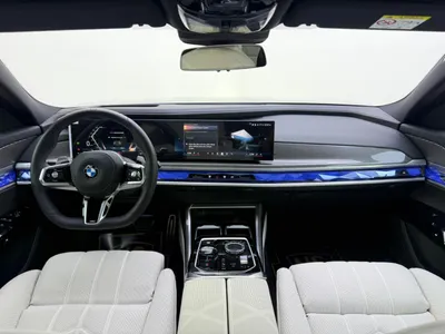 2026 بي ام دبليو الفئة السابعة 735أي