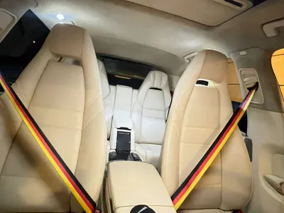 2010 بورش بانميرا 4 اس