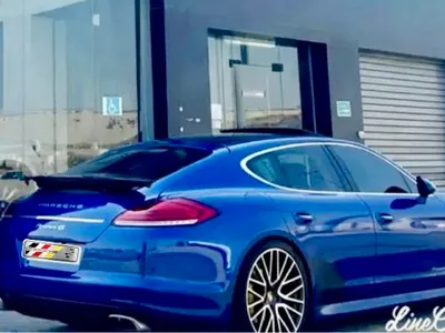 2010 بورش بانميرا 4 اس