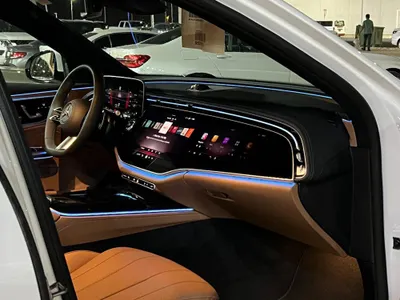 2025 مرسيدس - بنز إي 200 أي إم جي