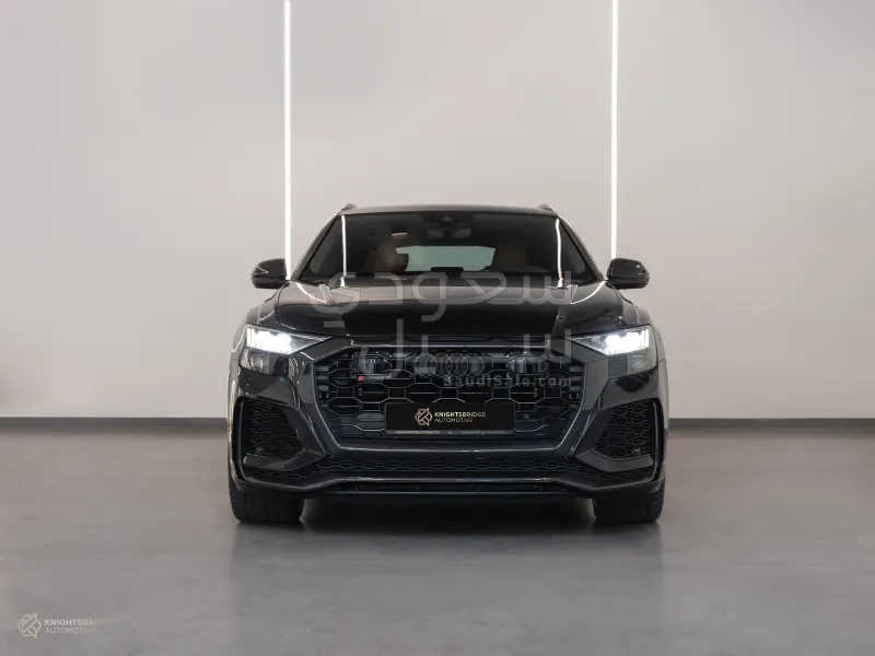 2022 اودي ار اس كيو 8