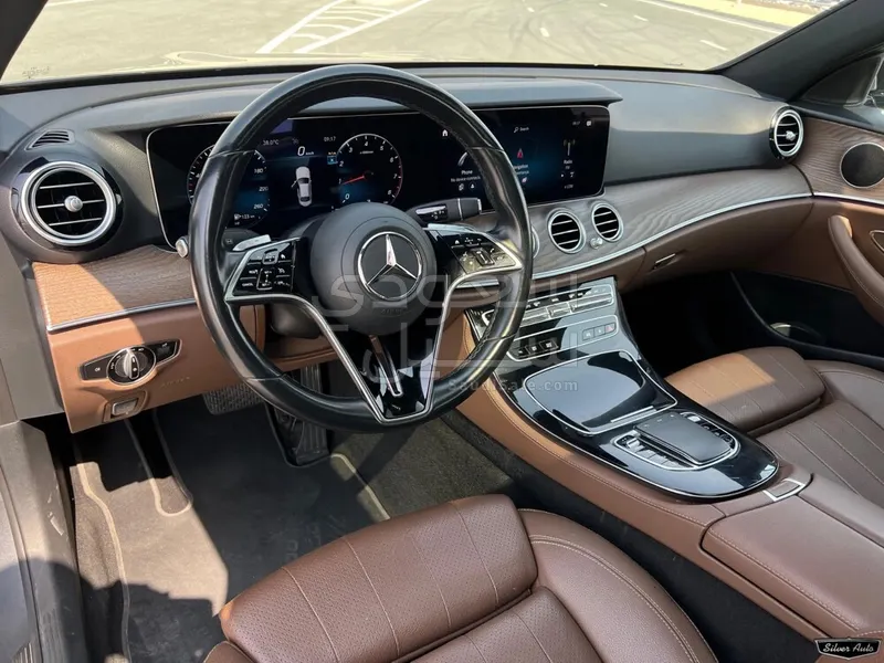 2023 مرسيدس - بنز إي 200