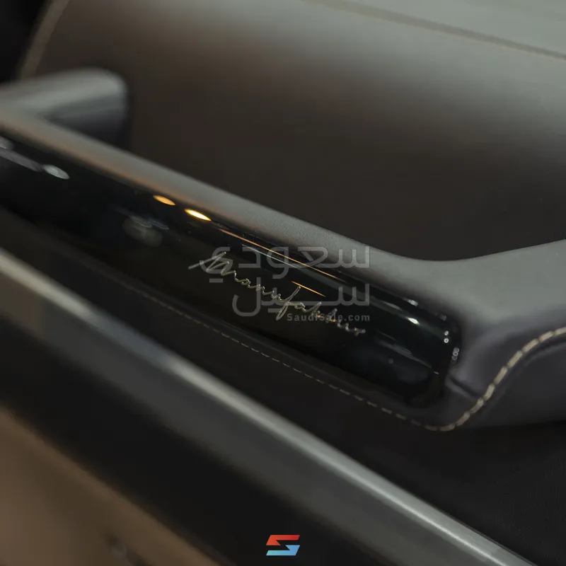 2025 مرسيدس - بنز جي 63 أي إم جي