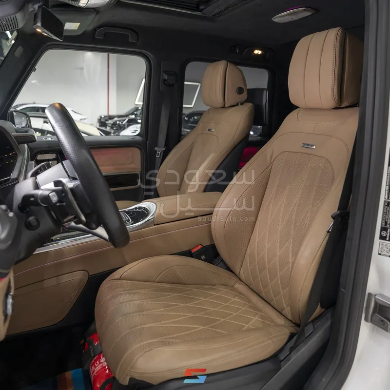 2025 مرسيدس - بنز جي 63 أي إم جي