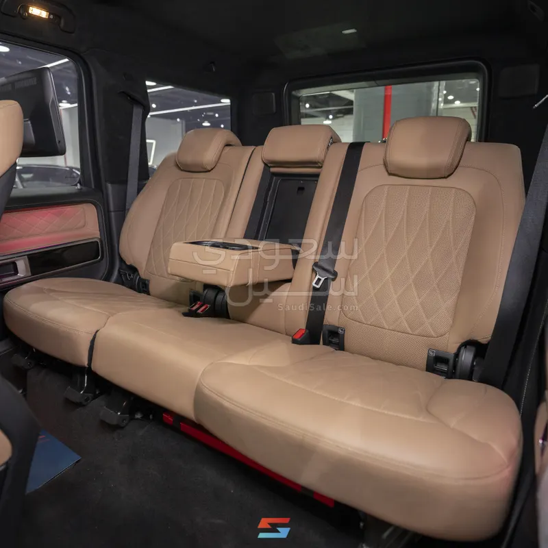 2025 مرسيدس - بنز جي 63 أي إم جي