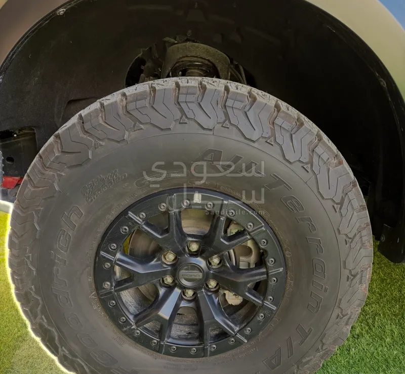 2023 فورد اف 150 رابتور ار