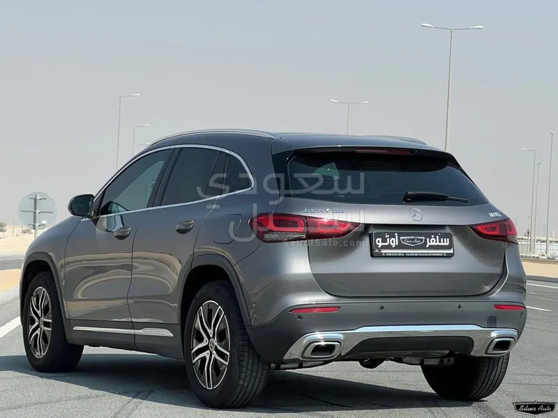 2023 مرسيدس - بنز جي إل أي 200