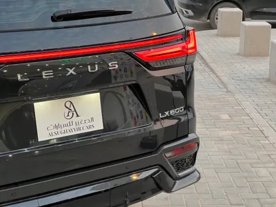 2026 لكزس إل إس 600