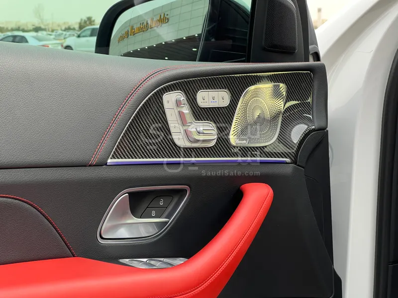 2021 مرسيدس - بنز جي إل إي 53 أي إم جي