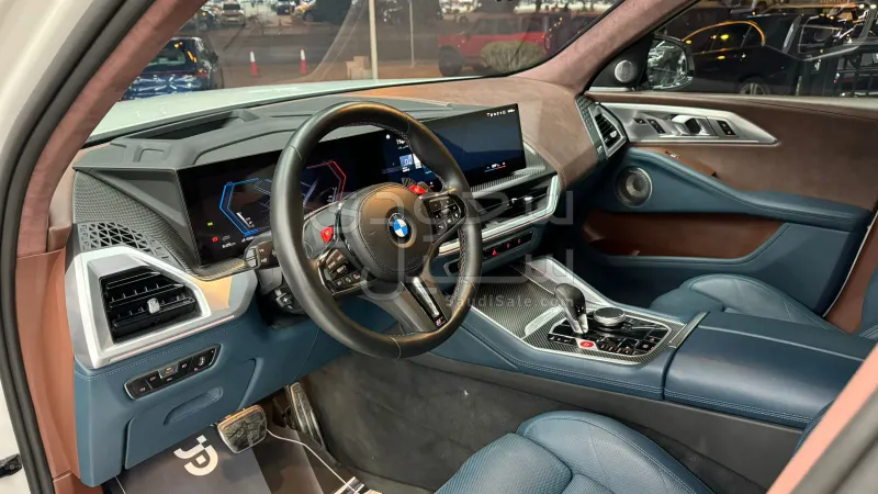 2023 بي ام دبليو اكس ام