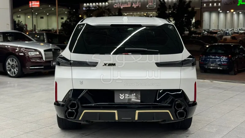 2023 بي ام دبليو اكس ام