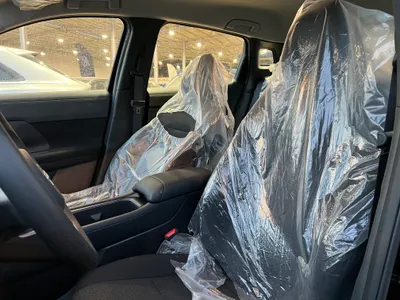 2025 نيسان كيكس اس في