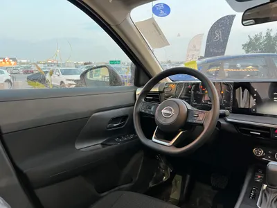 2025 نيسان كيكس اس في