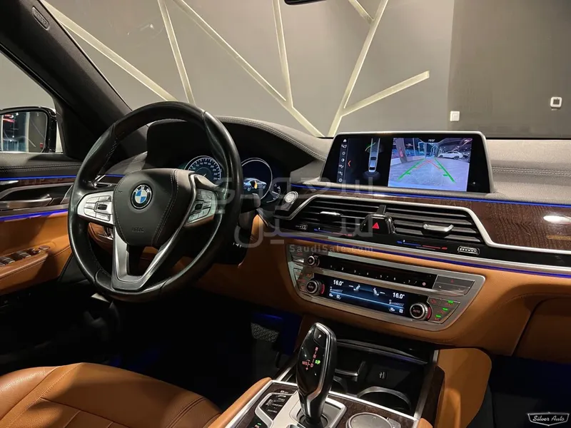 2019 بي ام دبليو الفئة السابعة 730 إل أي