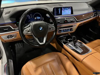 2019 بي ام دبليو الفئة السابعة 730 إل أي