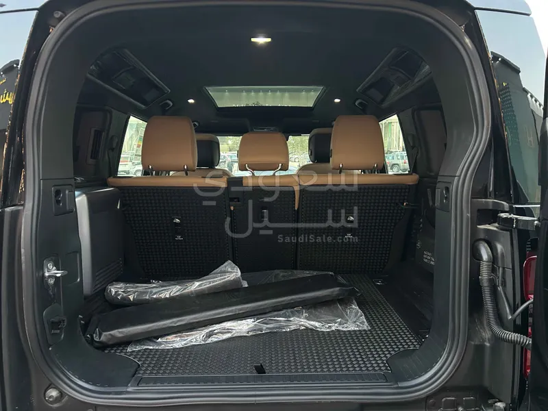 2025 لاند روفر ديفيندر اكس داينمك