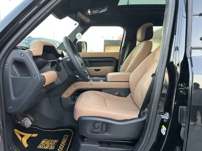 2025 لاند روفر ديفيندر اكس داينمك