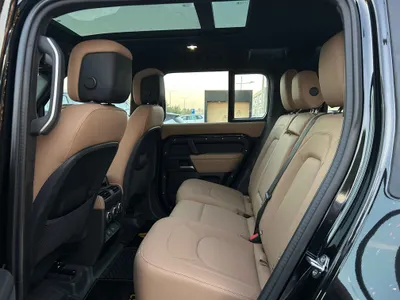 2025 لاند روفر ديفيندر اكس داينمك