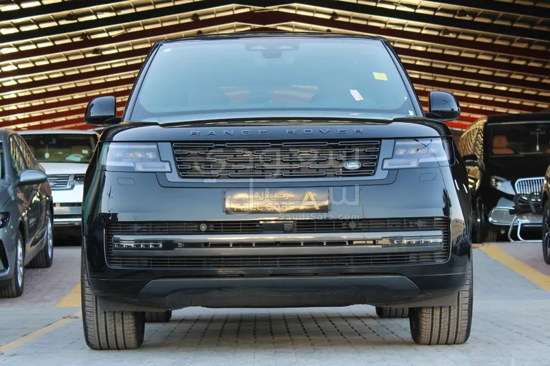 2025 لاند روفر رينج روفر بلاك اديشن