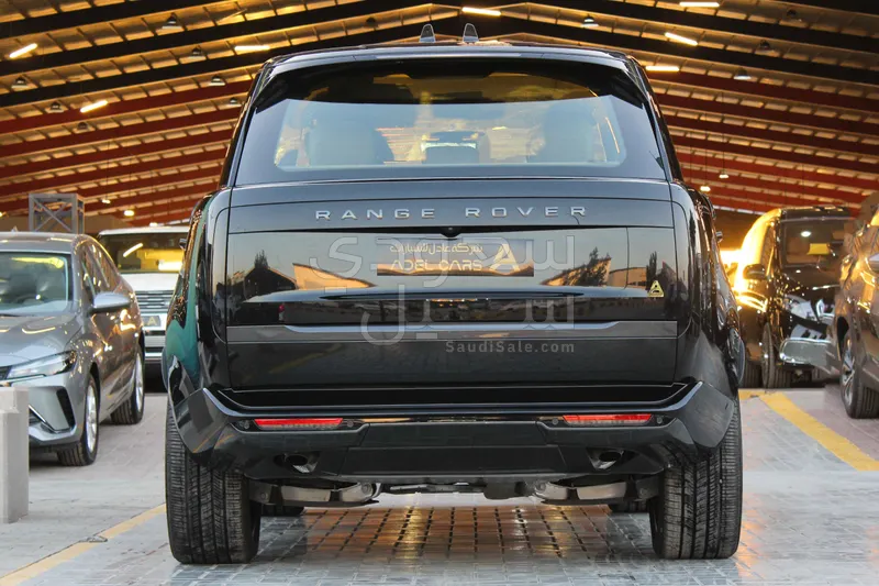 2025 لاند روفر رينج روفر فوج اس اي