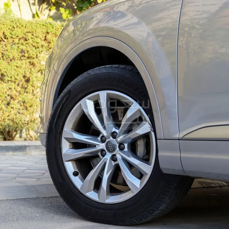 2018 اودي كيو 7