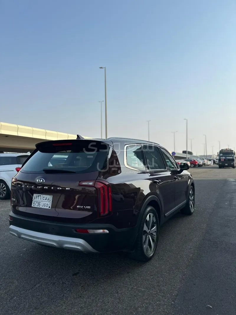 2020 كيا تيلورايد جي تي