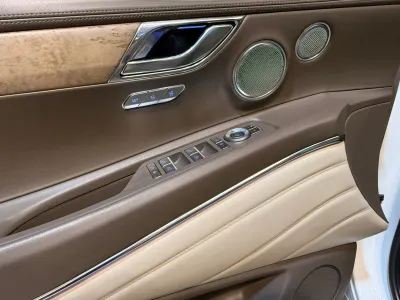 2021 جينيسيس جي في 80