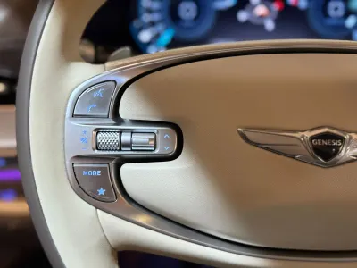 2021 جينيسيس جي في 80