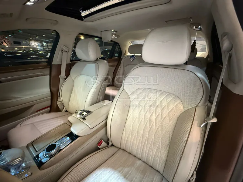 2020 جينيسيس جي 90