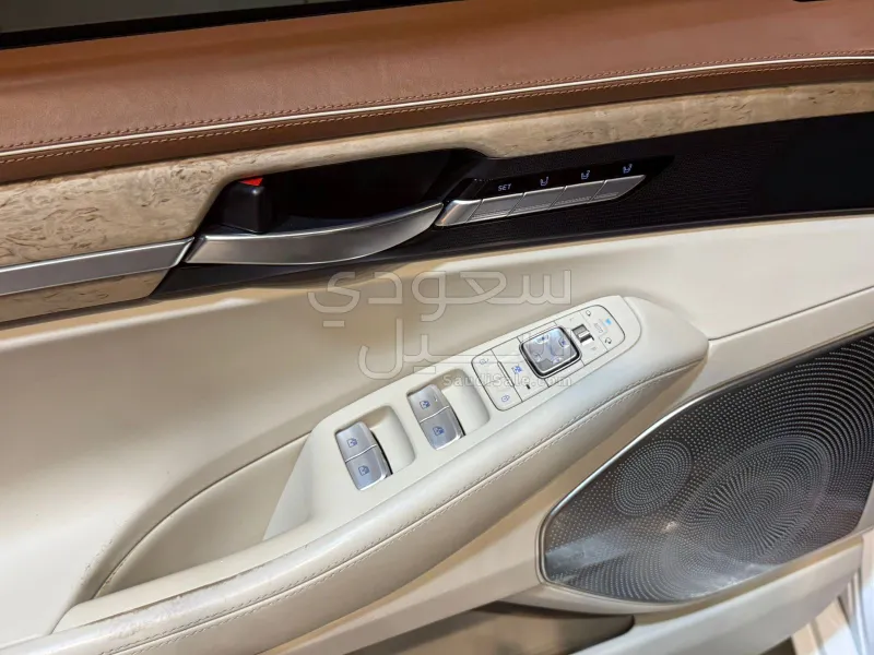 2020 جينيسيس جي 90