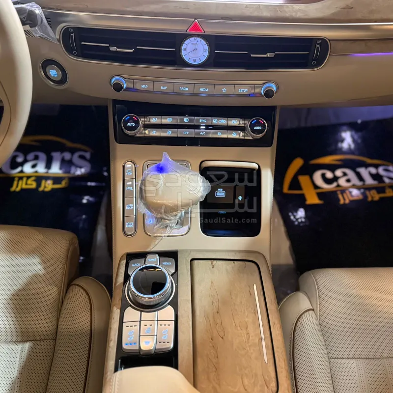 2020 جينيسيس جي 90