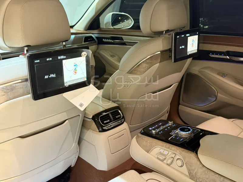 2020 جينيسيس جي 90