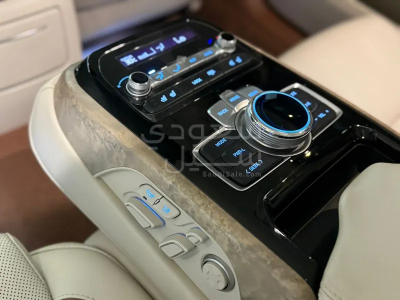 2020 جينيسيس جي 90