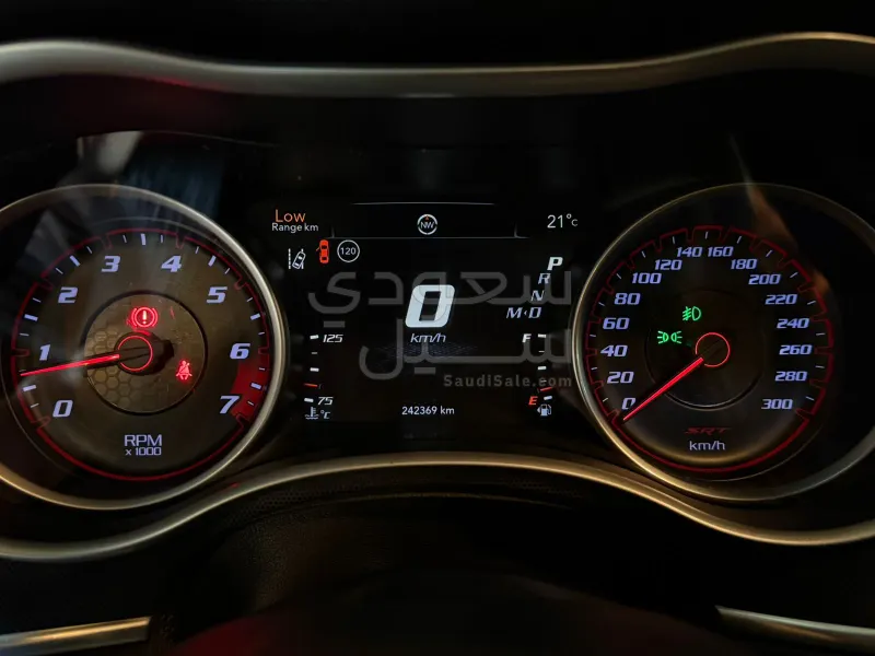 2015 دودج تشارجر اس ار تي