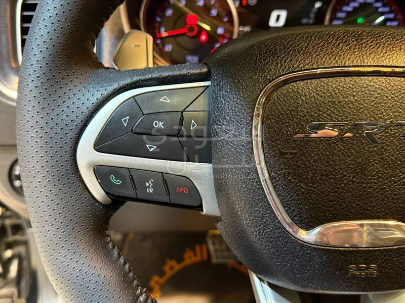 2015 دودج تشارجر اس ار تي