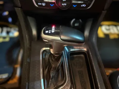 2015 دودج تشارجر اس ار تي