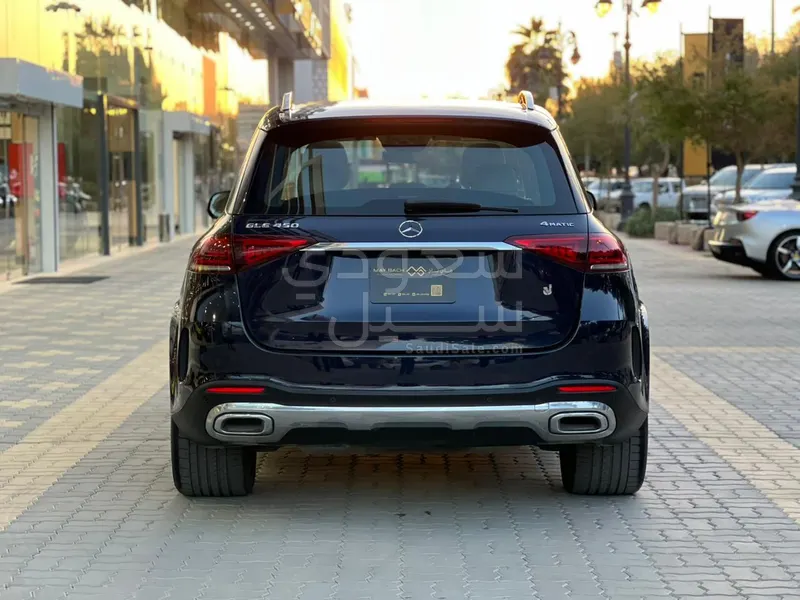 2022 مرسيدس - بنز جي إل إي 450