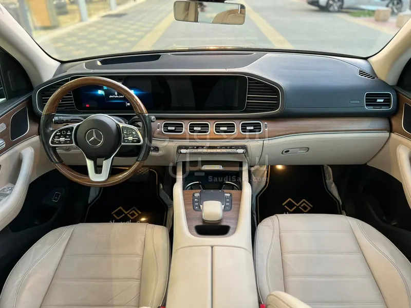 2022 مرسيدس - بنز جي إل إي 450