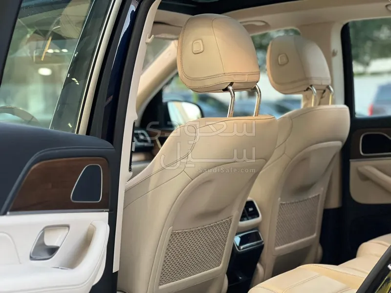 2022 مرسيدس - بنز جي إل إي 450