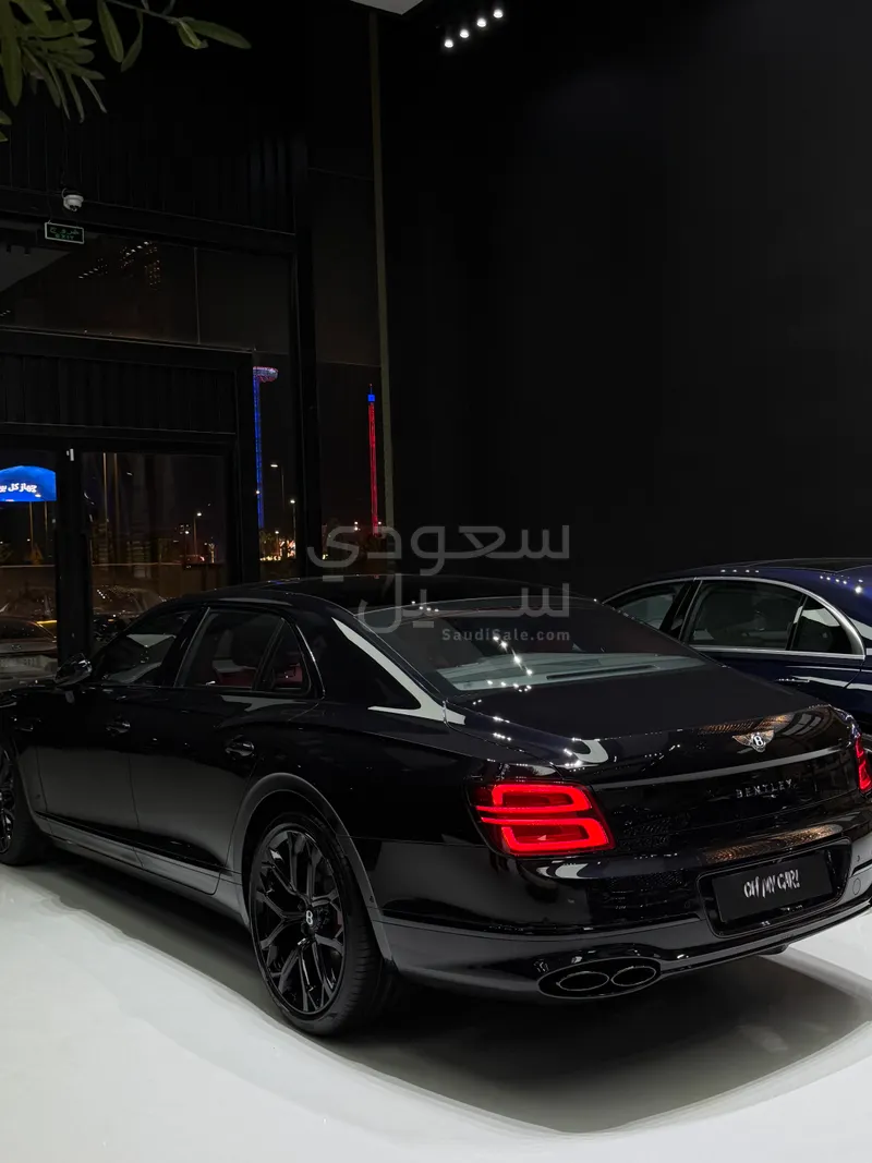 2024 بنتلي كونتيننتل فلاينج سبير اس
