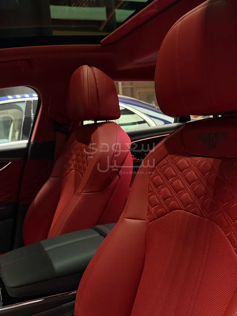 2024 بنتلي كونتيننتل فلاينج سبير اس