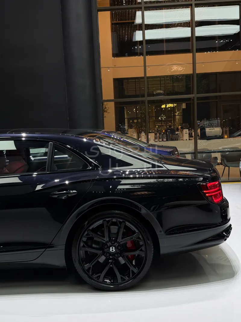 2024 بنتلي كونتيننتل فلاينج سبير اس