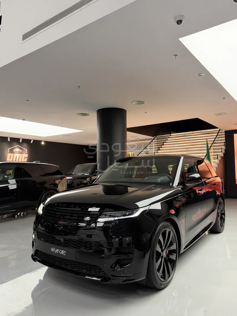 2025 لاند روفر رينج روفر سبورت اتش اس اي