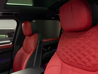 2025 لاند روفر رينج روفر سبورت اتش اس اي